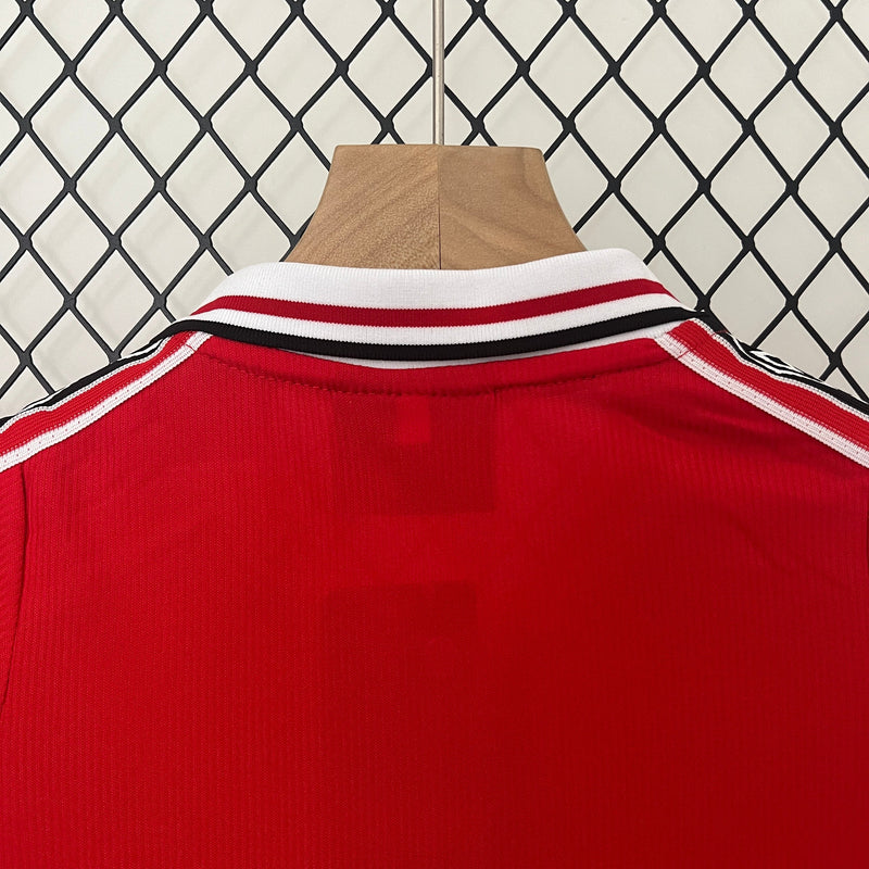 KIDS KIT RETROMANCHESTER UNITED HOME 98/99