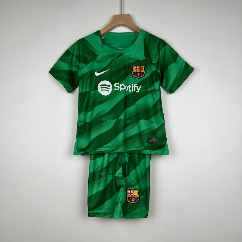 KIDS KIT BARCELONA GOLEIRO GREEN 23/24