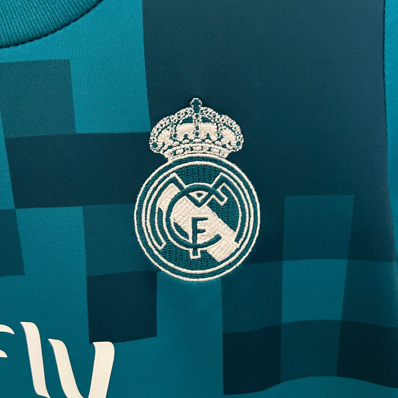 KIDS KIT RETROREAL MADRID AWAY 17/18