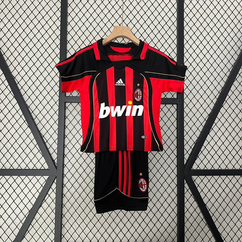 KIDS KIT RETROMILAN HOME 06/07