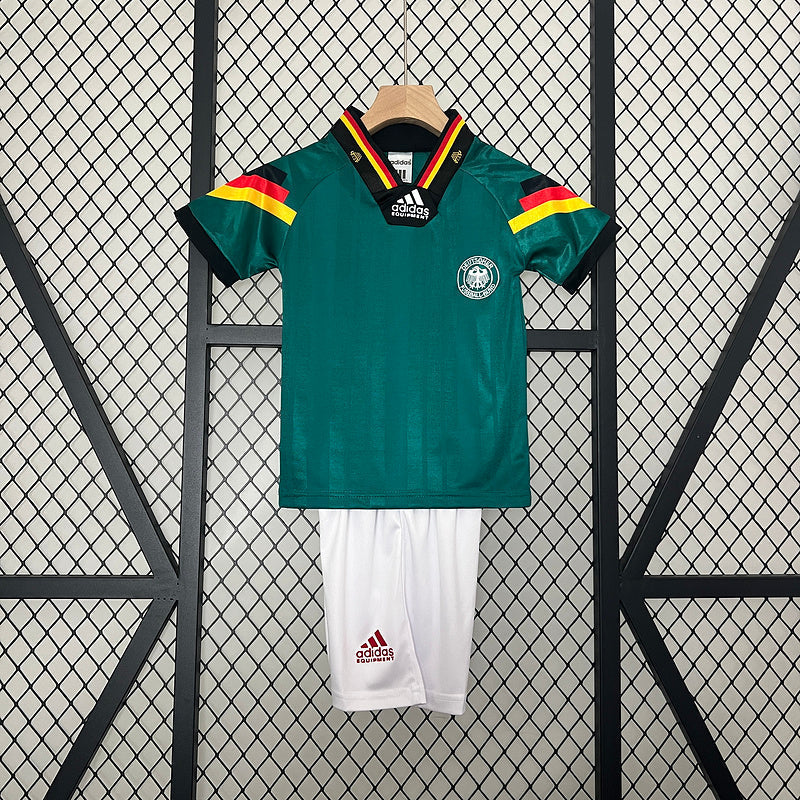 KIDS KIT RETRO  ALEMANHA 1992 - FAN