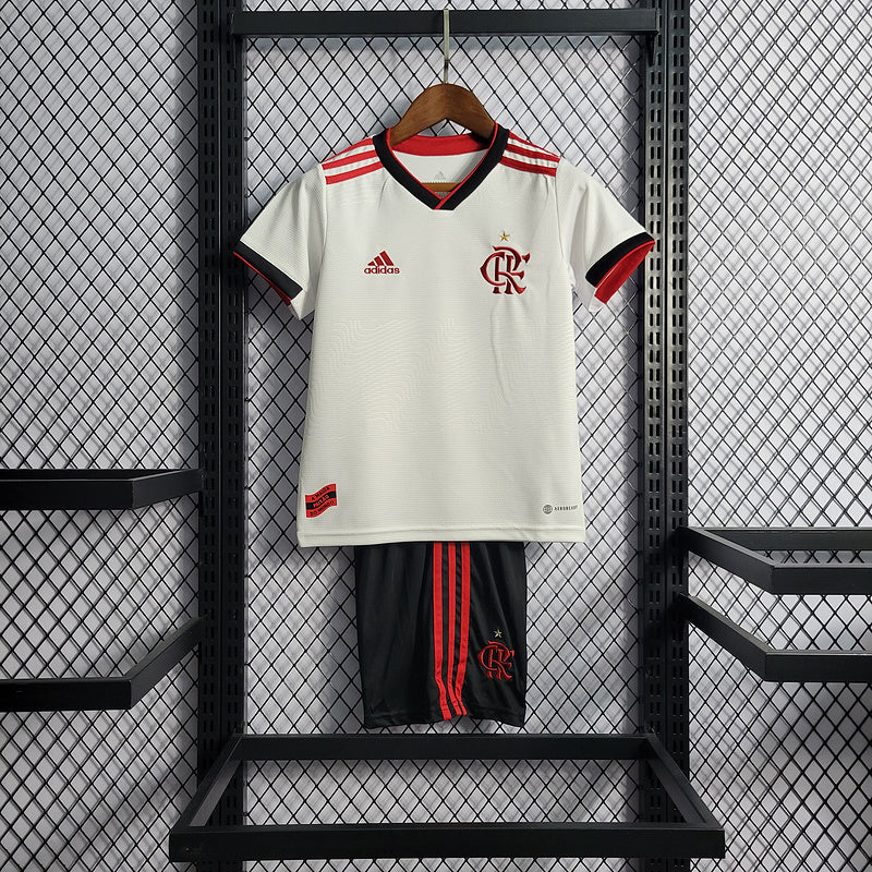 FLAMENGO INFANTIL 22-23 AWAY