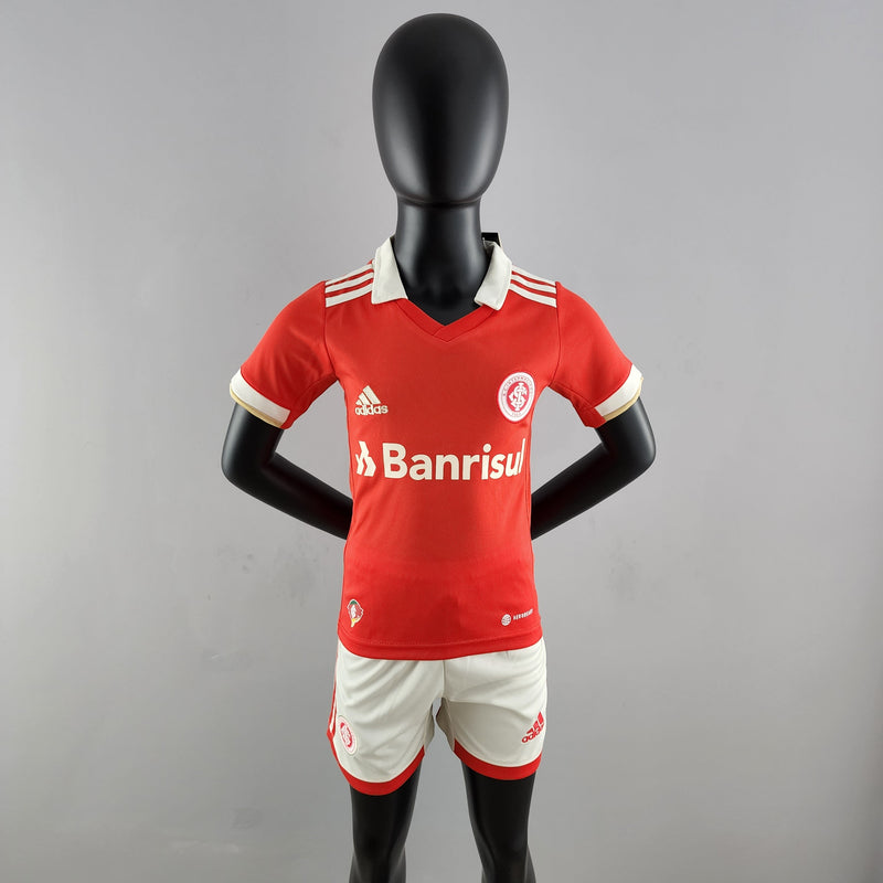 KIDS KIT INTERNACIONAL HOME 22/23